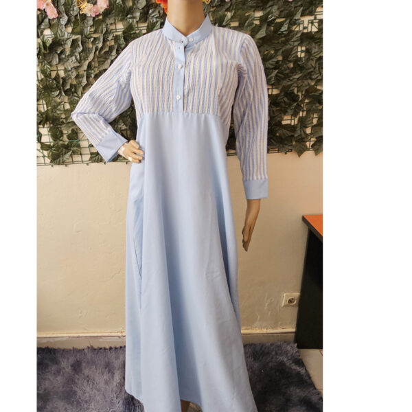 Robe-patch-bleu-blanc-rayure-1 Robe patch bleue imprimée rayure bleue-blanche