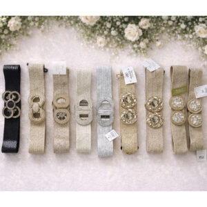 Ceinture en paille tressée à boucles décoratives