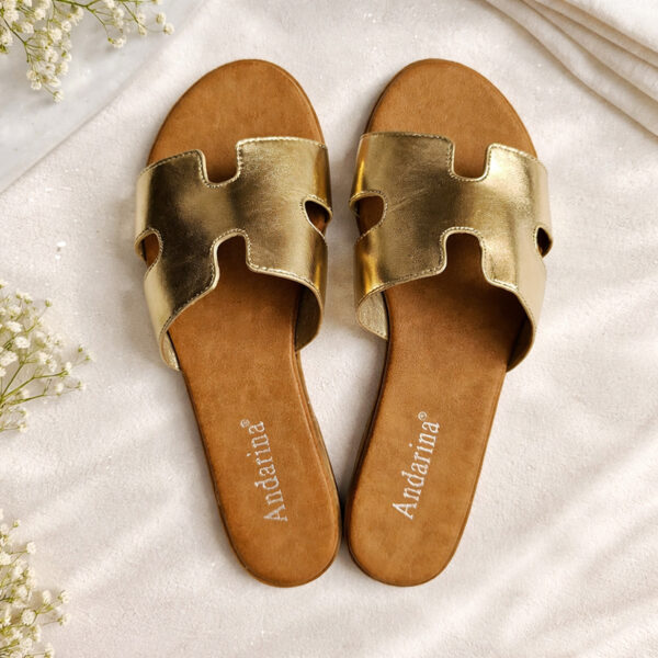 Sandale dorée