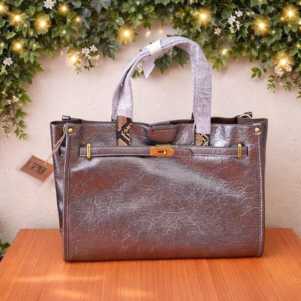 Sac à main "fourre-tout" argenté